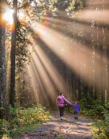 Hiking mother and daughter in Commerce Township